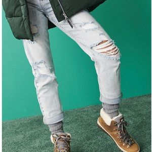 Cello (sold by Simons retro light blue distressed high waist boyfriend jeans NWT